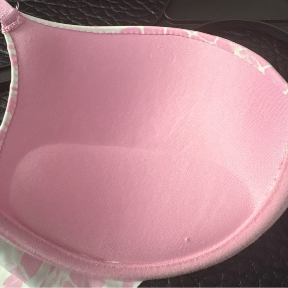 Hurley Pink and White Women's Bra Set Sz 38C - Picture 13 of 14